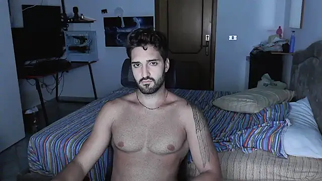 Snapshot of Alexox02 chatting on September 2025 05:52:01 PM Alexox02 online show from September 2025 05:52:01 PM