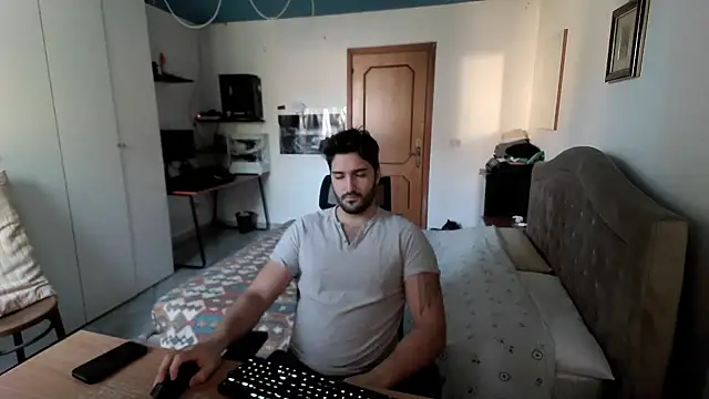 Snapshot of Alexox02 chatting on December 2024 10:34:02 AM Alexox02 online show from December 2024 10:34:02 AM