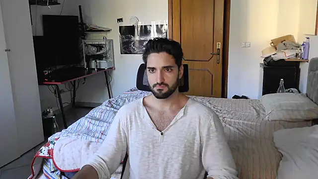 Snapshot of Alexox02 chatting on December 2025 11:16:01 AM Alexox02 online show from December 2025 11:16:01 AM