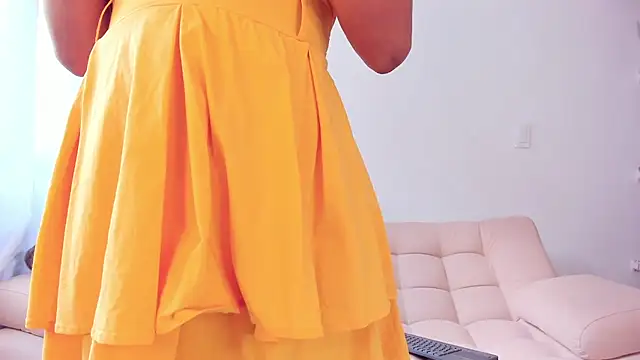 Alaia Ferrer  online show from March 2025 08:11:01 PM