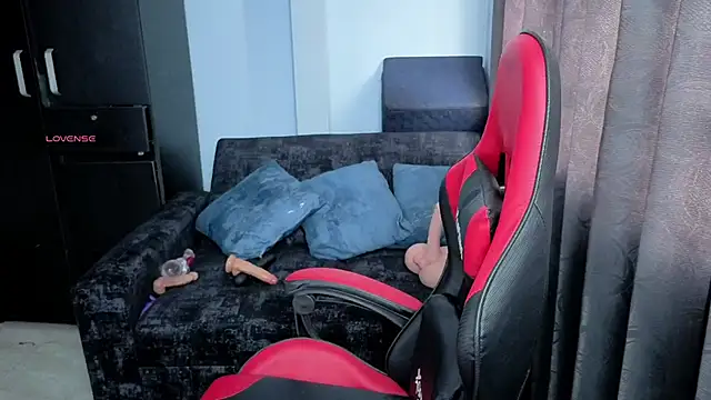 charlotee lovee69 online show from November 2025 07:06:02 PM