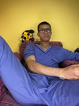 MoiseXxx 777 online show from January 2025 10:32:02 AM