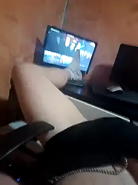 VARGAcz online show from April 2026 11:42:02 PM