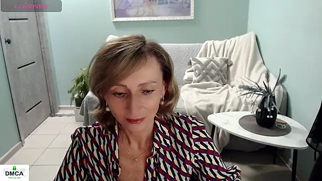 Snapshot of HornyMilf_777 chatting on June 2026 08:03:01 AM HornyMilf 777 online show from June 2026 08:03:01 AM