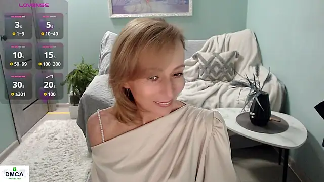 HornyMilf 777 online show from April 2026 07:02:02 AM
