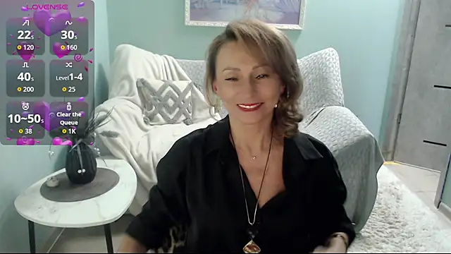 HornyMilf 777 online show from September 2025 05:46:01 AM