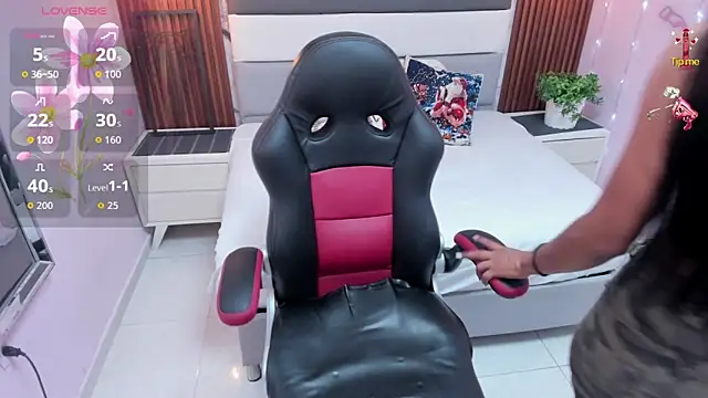 MILEY JOAS2 online show from December 2025 07:26:01 PM