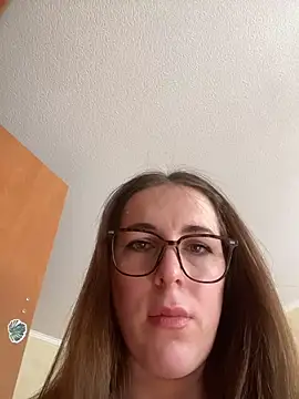 MommmyYummy online show from March 2026 10:56:02 AM