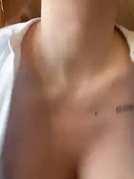 MommmyYummy online show from March 2026 10:31:01 AM