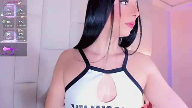 Snapshot of andrea_alvarz chatting on March 2026 05:19:01 AM andrea alvarz online show from March 2026 05:19:01 AM