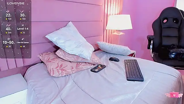 Snapshot of andrea_alvarz chatting on March 2025 10:58:02 AM andrea alvarz online show from March 2025 10:58:02 AM