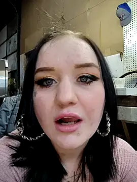 XxxonlyinexxX online show from February 2025 08:18:01 PM