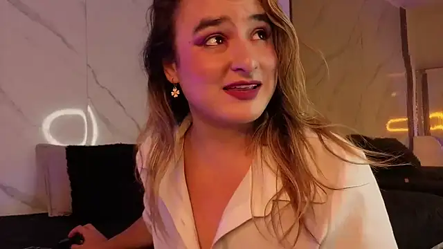 CandyQueenGold online show from March 2026 06:54:01 PM