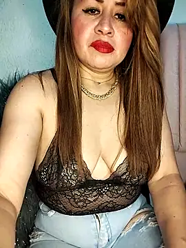 isabellacen online show from February 2026 03:59:01 AM