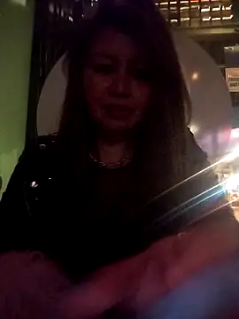 Snapshot of isabellacen chatting on March 2025 04:17:02 AM isabellacen online show from March 2025 04:17:02 AM