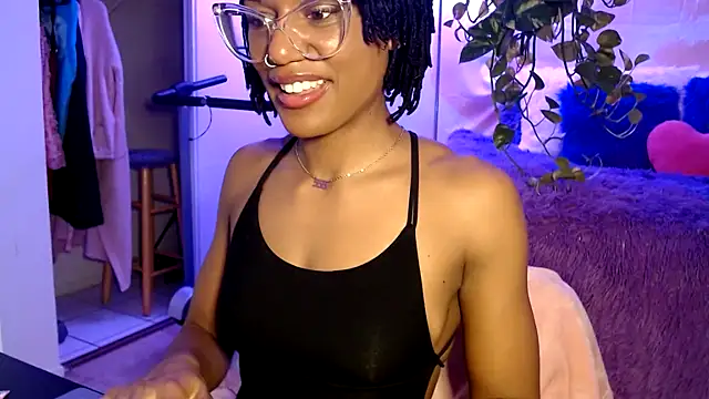 Snapshot of CocoSage chatting on January 2026 05:27:02 PM CocoSage online show from January 2026 05:27:02 PM