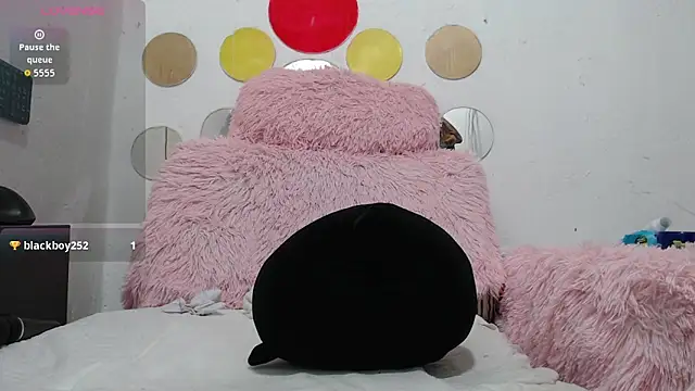 EVAHOTXX online show from February 2026 05:08:01 PM