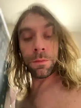 Snapshot of 4kUsh2Fashion0 chatting on January 2025 11:45:02 AM 4kUsh2Fashion0 online show from January 2025 11:45:02 AM