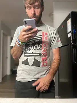 Snapshot of 4kUsh2Fashion0 chatting on October 2025 01:39:01 AM 4kUsh2Fashion0 online show from October 2025 01:39:01 AM