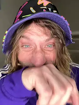 Snapshot of 4kUsh2Fashion0 chatting on February 2025 04:41:02 PM 4kUsh2Fashion0 online show from February 2025 04:41:02 PM