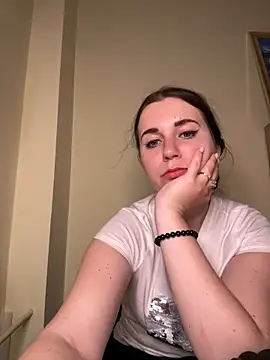Snapshot of Teylor_Love chatting on May 2026 08:06:02 PM Teylor Love online show from May 2026 08:06:02 PM