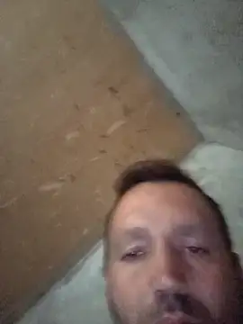 Snapshot of florin421 chatting on October 2025 08:05:01 AM florin421 online show from October 2025 08:05:01 AM