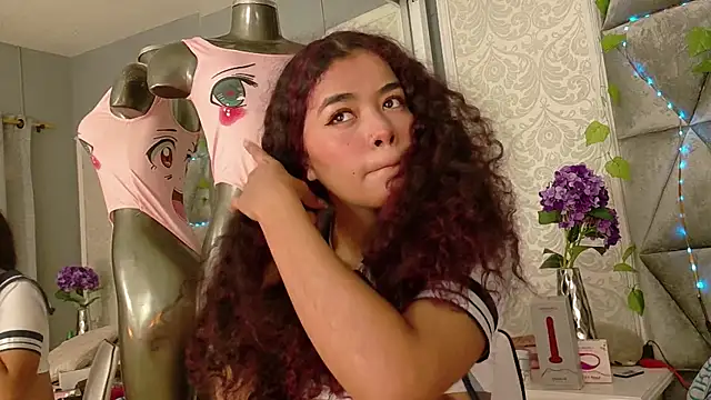 Angela lovee online show from September 2025 12:55:01 PM