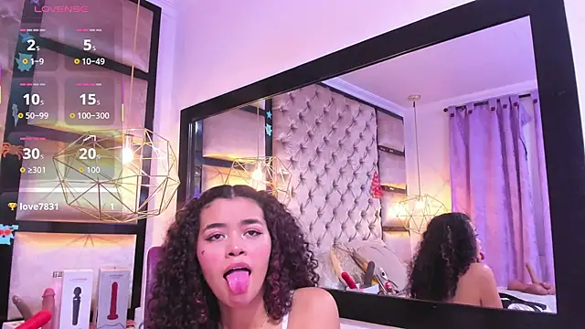 Snapshot of Angela_lovee chatting on January 2026 01:28:01 PM Angela lovee online show from January 2026 01:28:01 PM