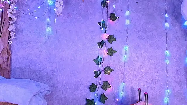 Cloe Leee online show from December 2025 05:21:02 AM