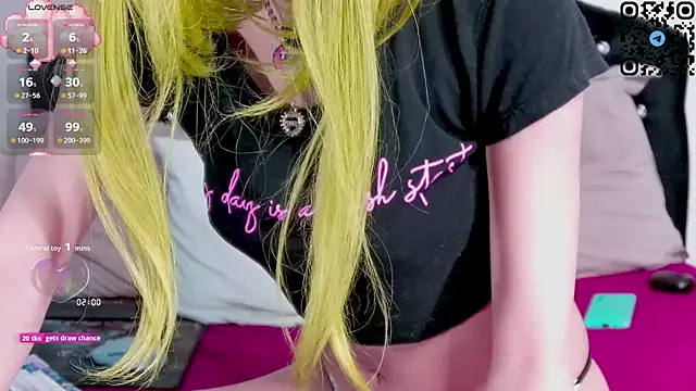 Snapshot of nonawhitemm chatting on November 2025 05:08:02 AM nonawhitemm online show from November 2025 05:08:02 AM