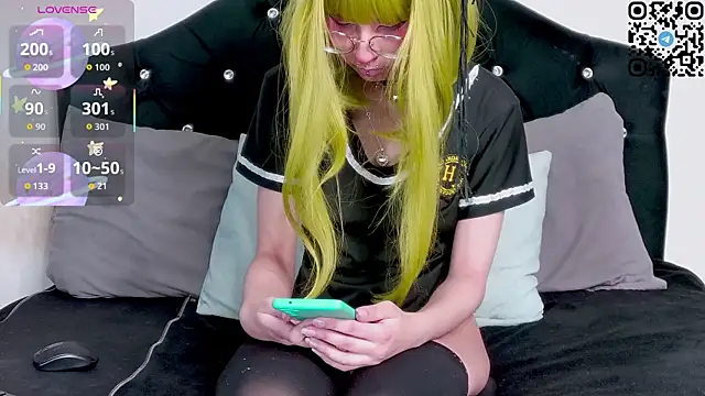 Snapshot of nonawhitemm chatting on October 2025 11:37:01 PM nonawhitemm online show from October 2025 11:37:01 PM