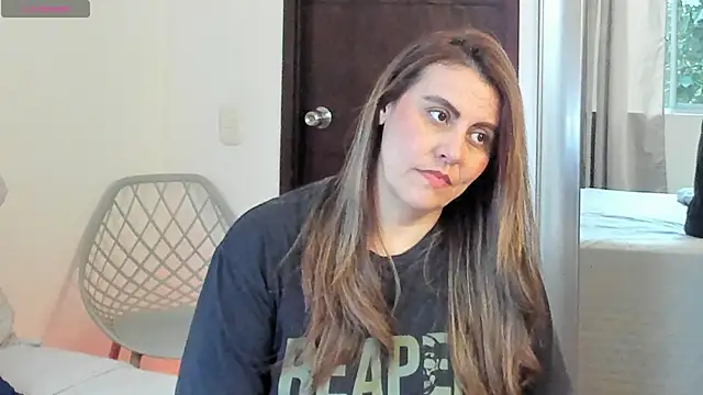 V monse online show from June 2026 10:43:01 PM