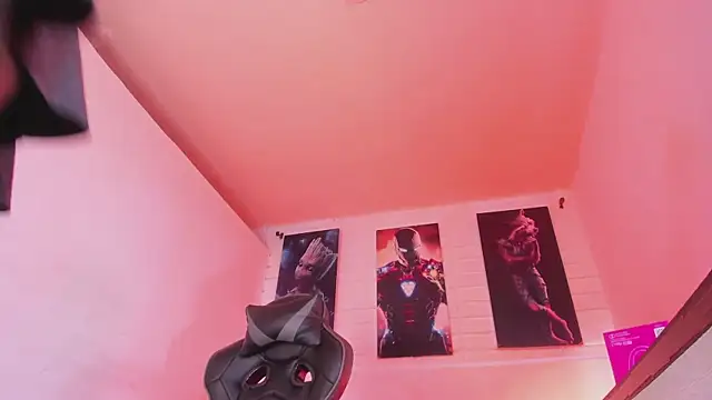 Alahia Rodriguez online show from October 2025 07:46:01 PM