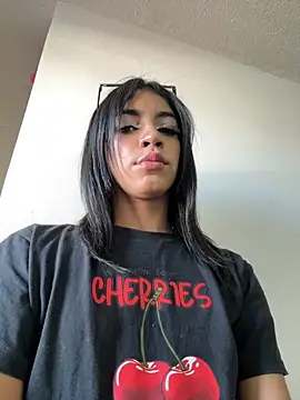 Alahia Rodriguez online show from October 2025 07:13:02 PM