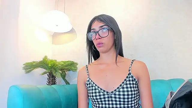 Alahia Rodriguez online show from February 2026 07:47:01 PM