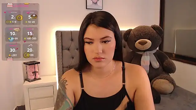 Nicols66 online show from April 2026 09:04:01 PM