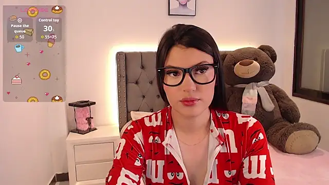 Snapshot of Nicols66 chatting on November 2025 10:21:01 PM Nicols66 online show from November 2025 10:21:01 PM