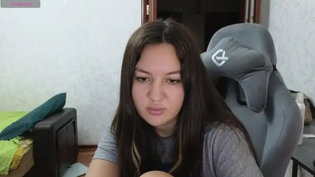 Nelly Fischer online show from March 2025 08:31:02 PM
