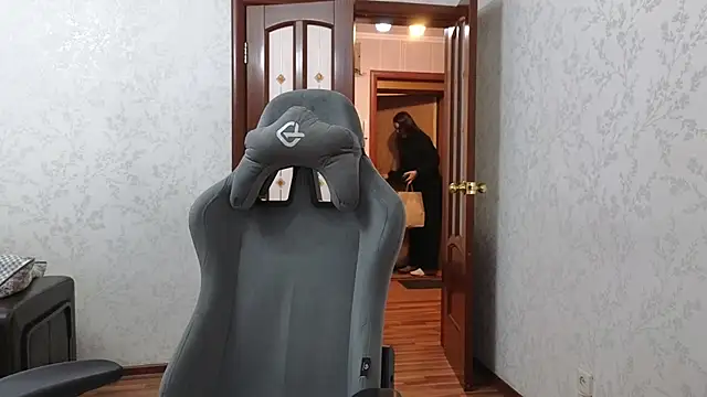 Nelly Fischer online show from January 2025 01:37:02 PM