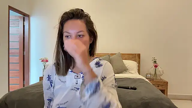 Nelly Fischer online show from September 2025 01:34:01 AM
