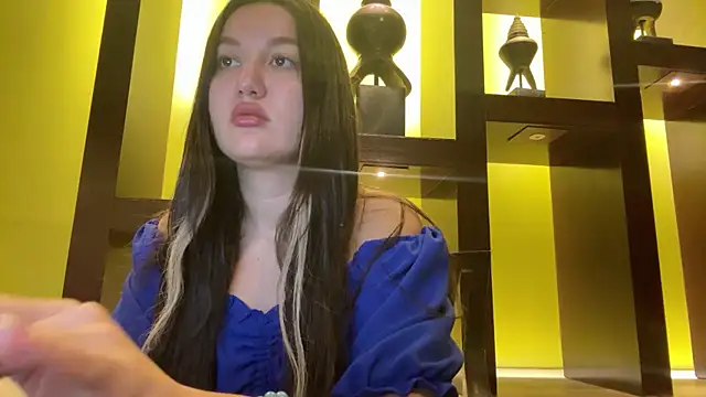 Nelly Fischer online show from January 2025 04:48:01 PM