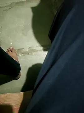 samlord261 online show from February 2026 03:57:01 PM