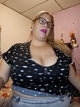 EllisW8 online show from December 2025 11:38:02 AM