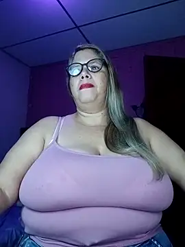 EllisW8 online show from September 2025 11:11:01 AM