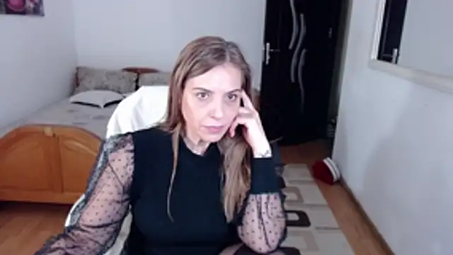 evamaria2024 online show from November 2025 10:15:01 AM