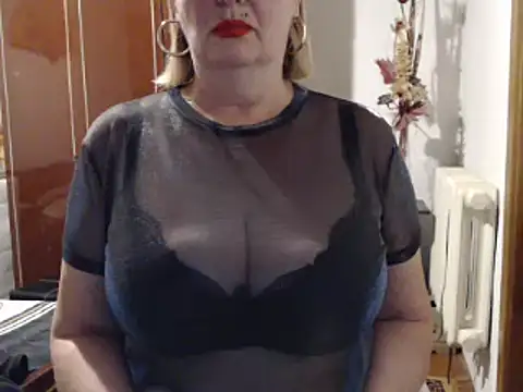 Secretfox online show from October 2025 04:36:01 AM