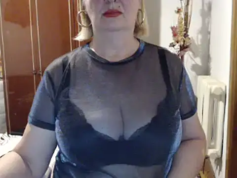 Secretfox online show from October 2025 03:07:01 AM