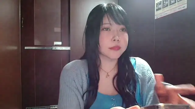 NATINATU252525 online show from April 2026 12:52:01 PM