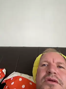 Aronn4 online show from May 2026 10:46:01 AM