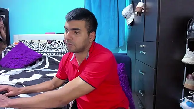 2ScarletandRyan8 online show from May 2026 03:21:01 PM